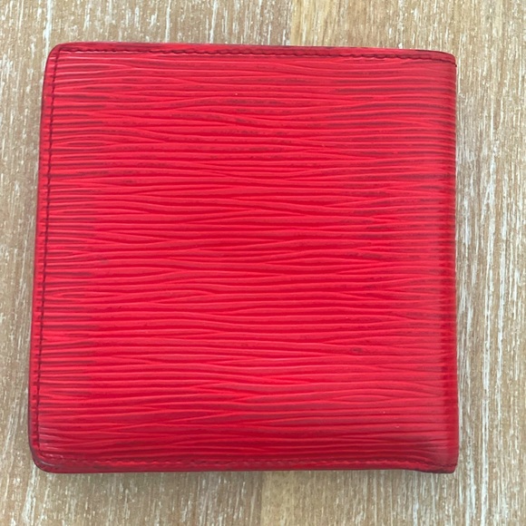 Vintage Louis Vuitton Epi Leather Flap Wallet - Red Leather - Picture 2 of 6